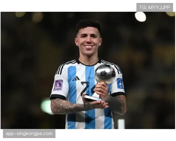 巴尔韦德vs恩佐·费尔南德斯 新一代中场赛场影响力差距在哪