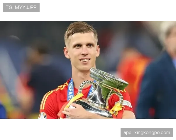 奥尔莫加盟莱比锡后如何成长为前场多面手