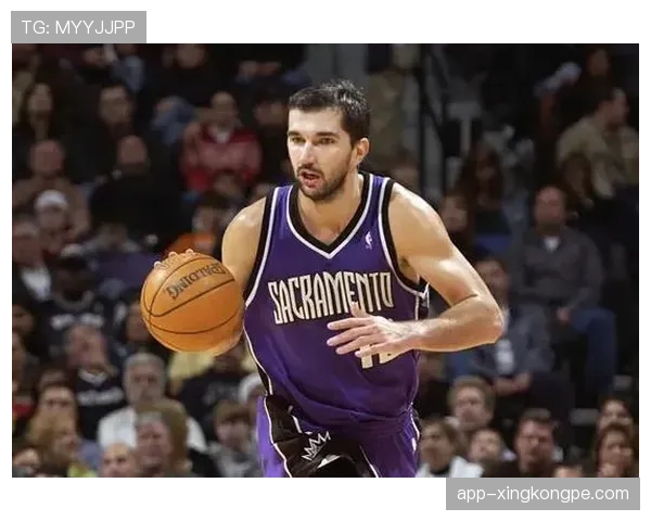 弗拉德·迪瓦茨低位策应提升球队挡拆效率明显